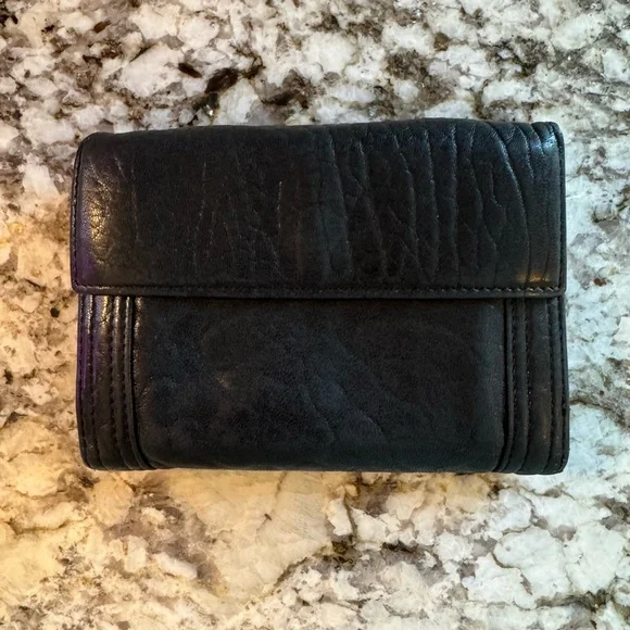 Fendi P. Foglio Spy Nappa Black Leather Wallet- with COA, box, and dust bag - Picture 2 of 13